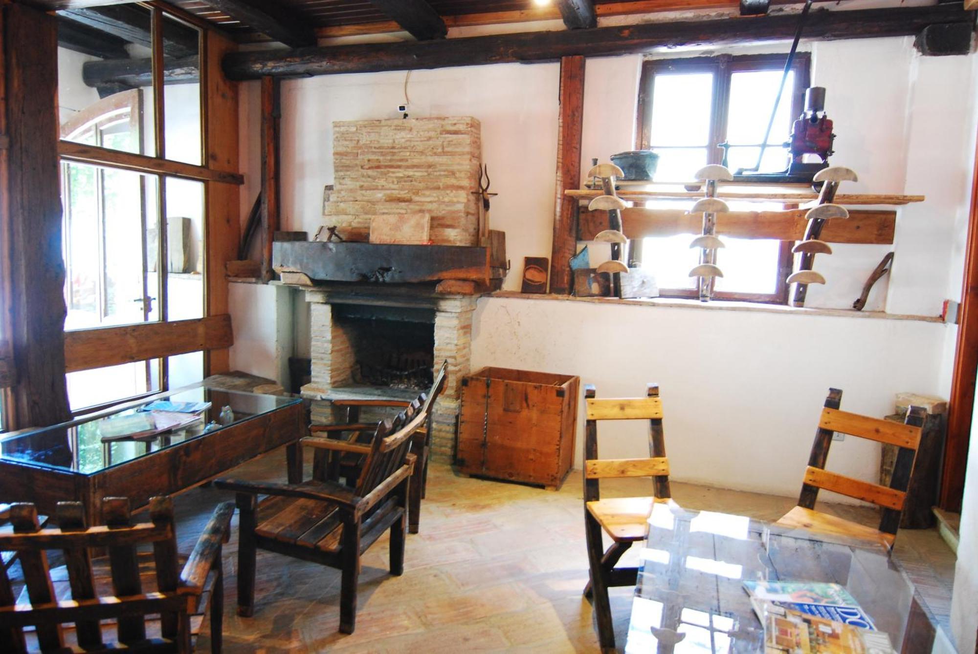 Agriturismo Torrazzetta Casteggio Exteriör bild