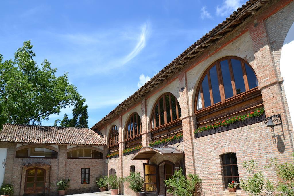 Agriturismo Torrazzetta Casteggio Exteriör bild