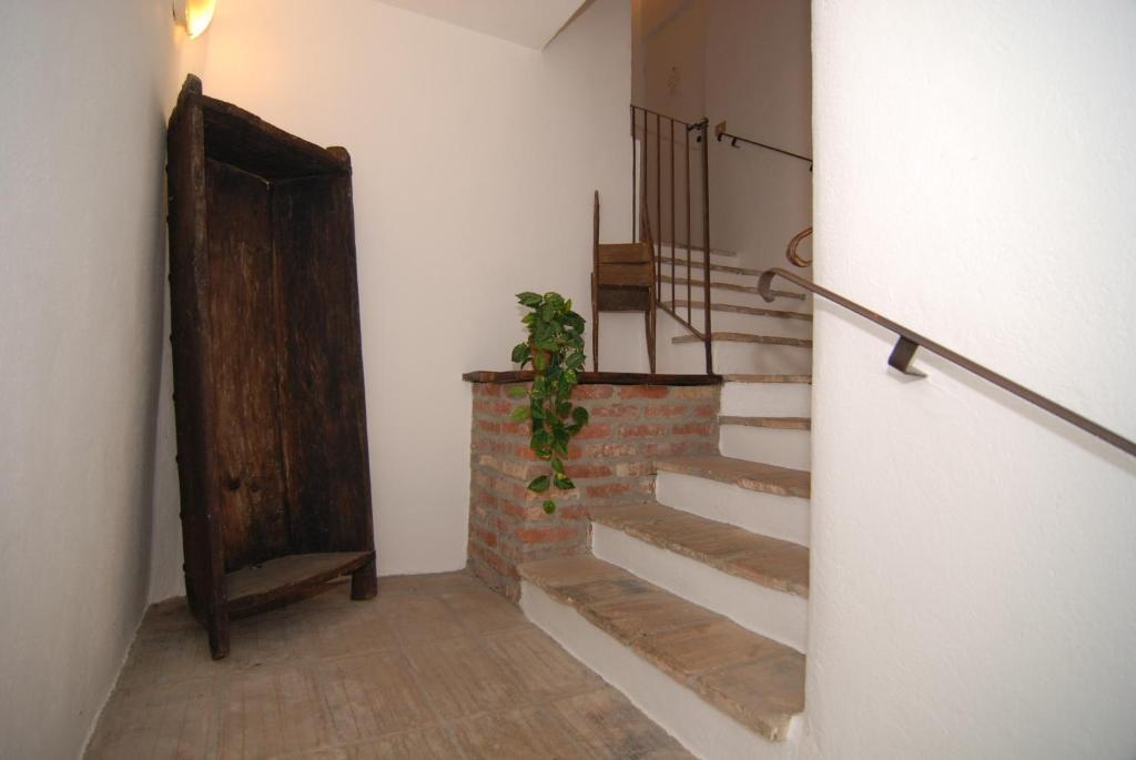 Agriturismo Torrazzetta Casteggio Rum bild
